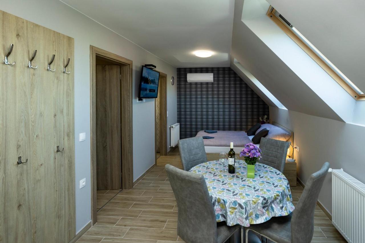 Star Apartman Eger Exterior photo