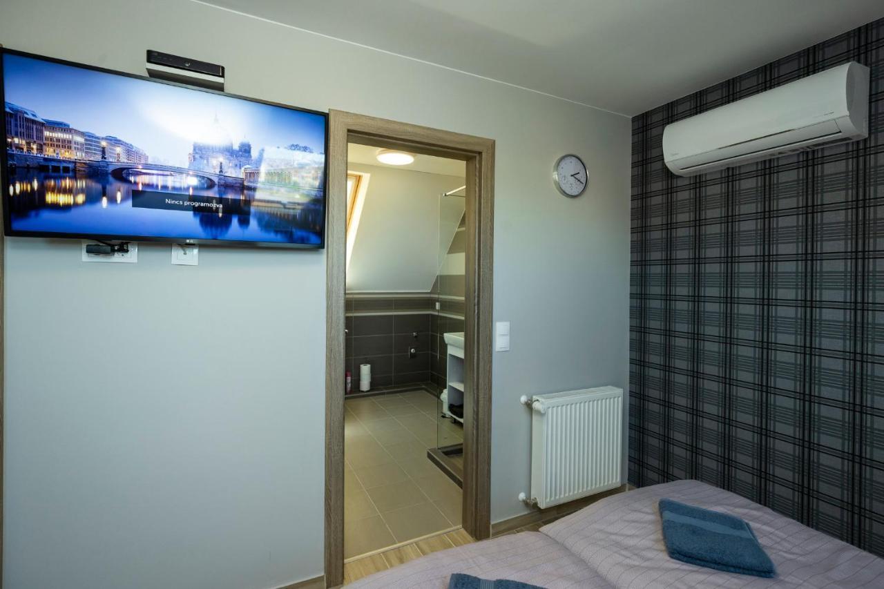 Star Apartman Eger Exterior photo
