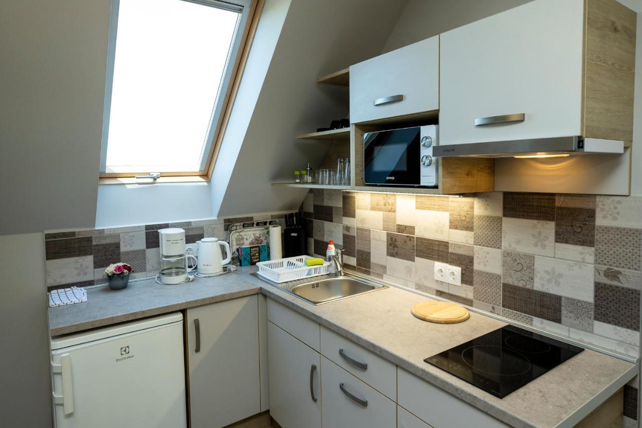Star Apartman Eger Exterior photo